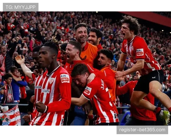 凯恩梅开二,度助拜仁,胜奥格斯堡,世界杯足球地址,世界杯足球入口,世界杯赛事资讯,足球世界杯信息,足球赛事平台